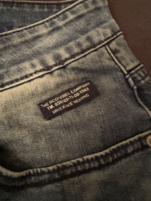 Spodenki szorty jeansowe Scotfree rozmiar 33
