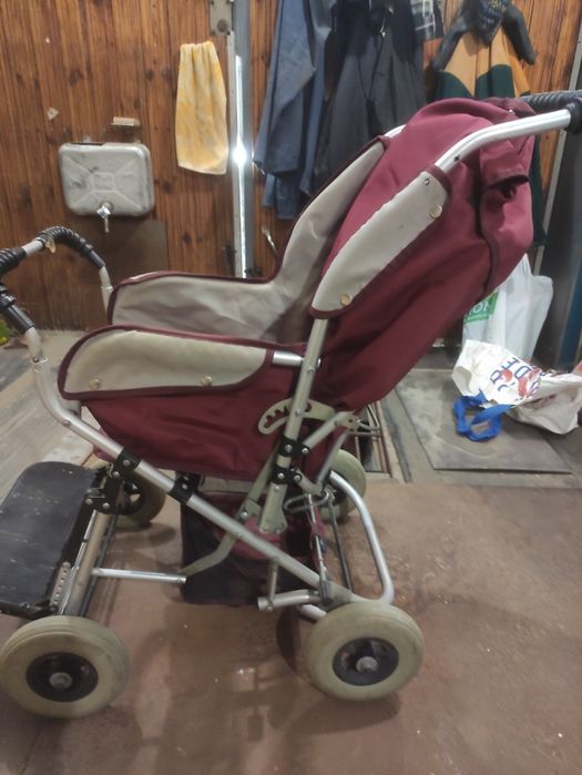 Инвалидная коляска