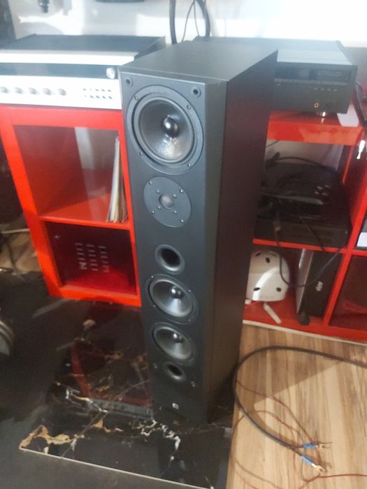 Arcus AS 8.2  Vintage Germany  glosniki vifa i seas