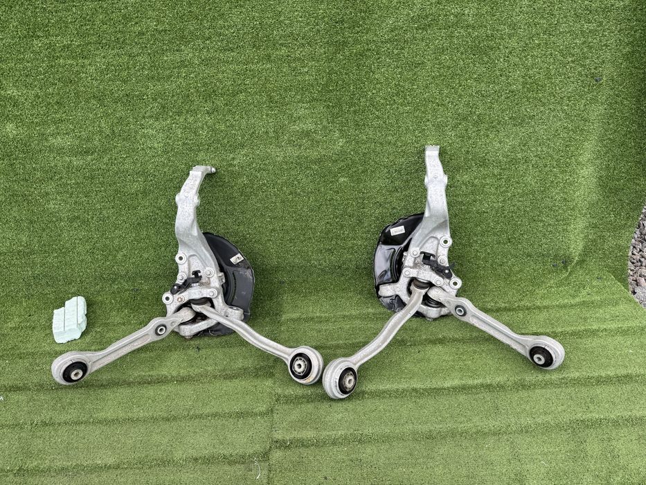 Цапфа ричаги w222 s class Мерседес ступеца mercedes АвтоРозборка