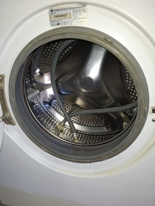 Продам стиральную машину LG
