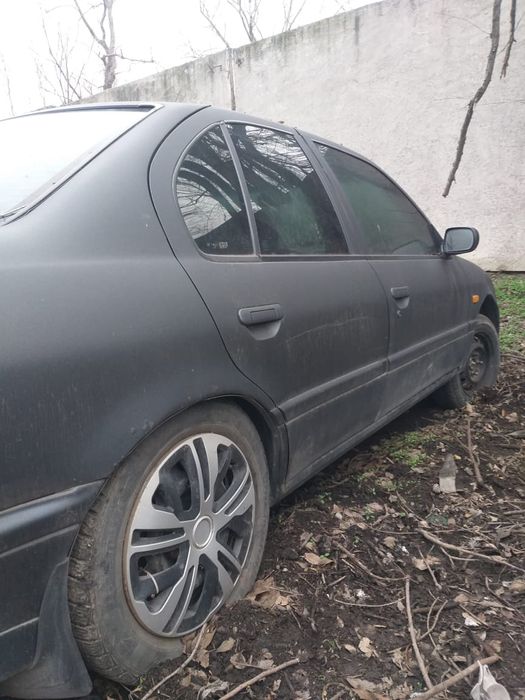 Продам Nissan. Не на ходу