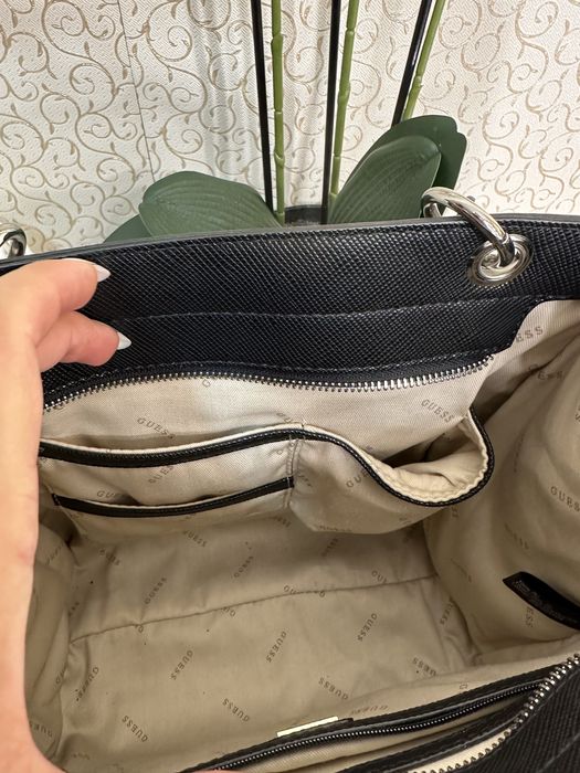 Оригінальна сумка від Guess