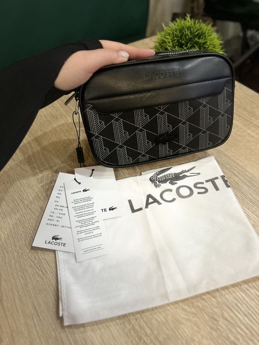 Чоловіча сумка Lacoste