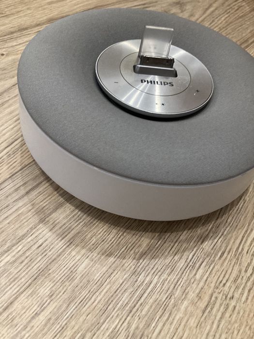 Coluna dock marca Philips para iphones
