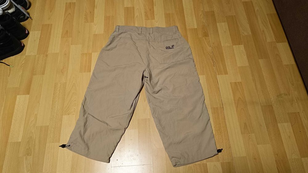 Męskie krótkie spodnie turystyczne JACK WOLFSKIN r.M stan bardzo dobry