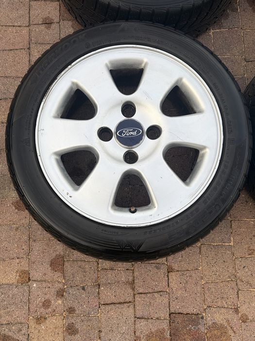 Felgi 15 ford fiesta