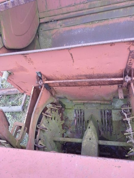 Продам картоплесажалку , приципну