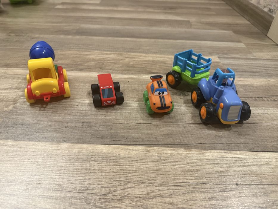 Дитяча іграшка - конструктор трек