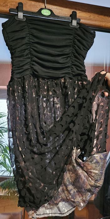 Жіноча сукня коктельна