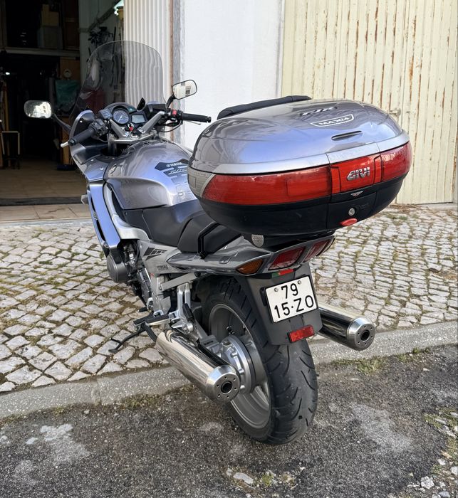 Yamaha FJR 1300 - 2005