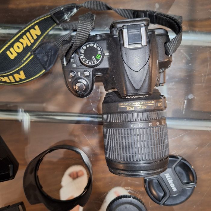 Nikon aparat fotograficzny lustrzany