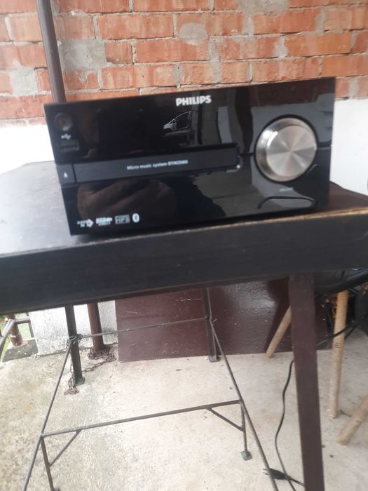 wieza pchilips  btm 2560  12  blutu   aux cd mp3 fm usb