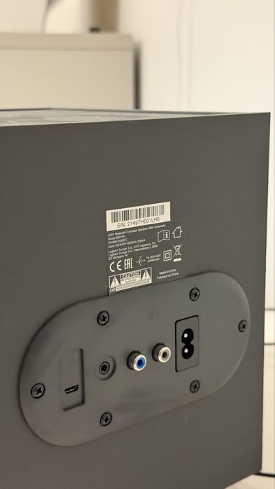 Colunas Logitech Z407