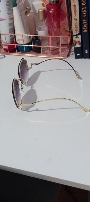 Óculos de sol novos64738358139267122