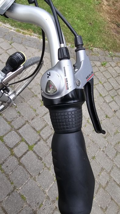 Rower elektryczny Giant Twist koła 28 cali rama S