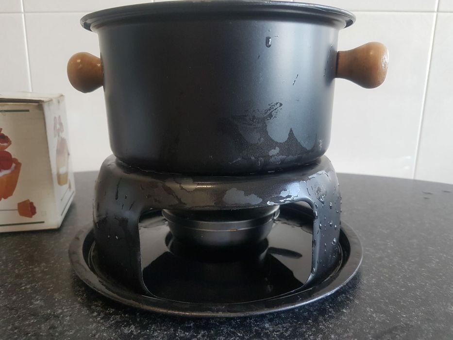 Servico fondue em metal