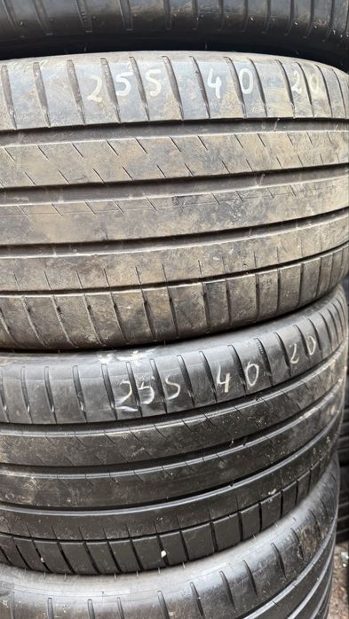 255/40/20 Michelin Pilot Sport EV, TO