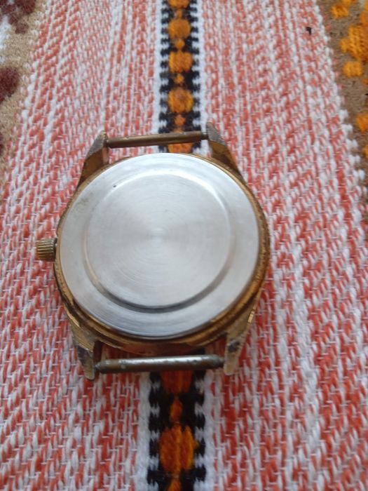 Часы наручные Луч