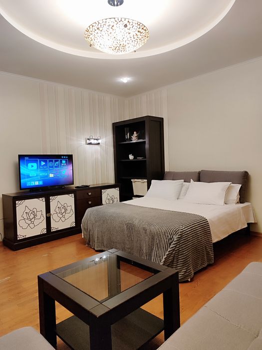 Подобово двокімнатна Троєщина