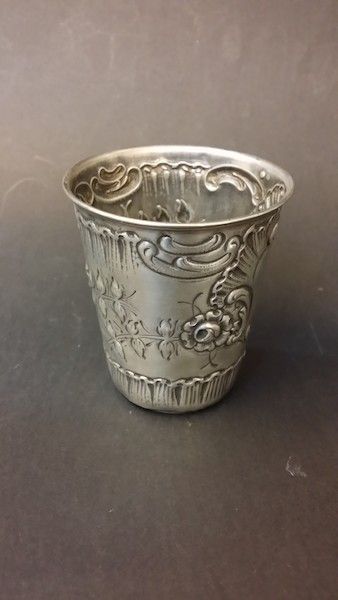 Copo antigo em prata portuguesa