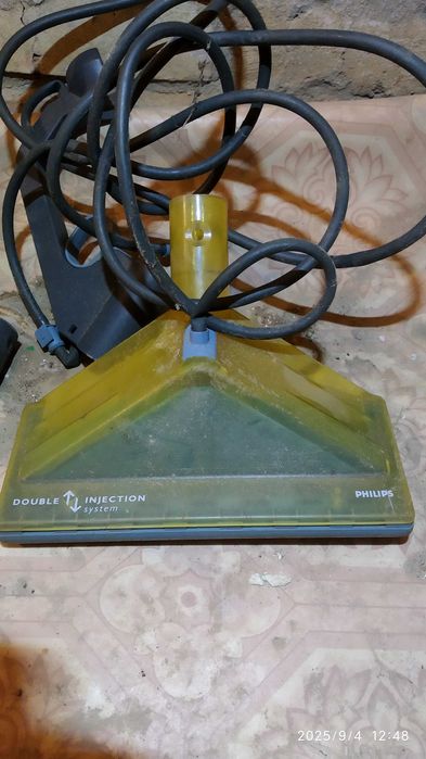 Пилосос Philips CRP454 Triathlon 2000, запчастини,щітка, насадки пилос