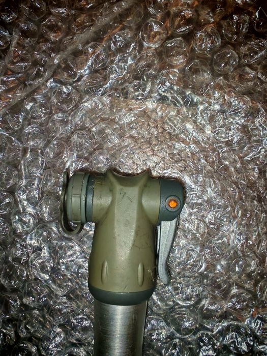 Kompaktowa pompka rowerowa Topeak Pocket Rocket