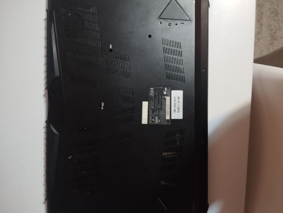 Ноутбук 1070 (Lenovo) medion erazer gaming X7858 ремонт/запчастиниТОРГ