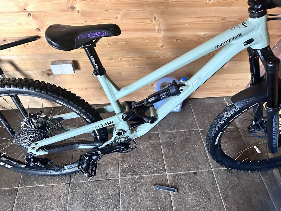 Commencal clash 2024