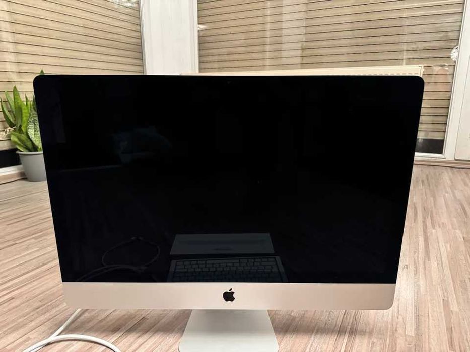 Apple iMac 27” 5K 2020 | i5 | 8GB | 256GB SD | OVP