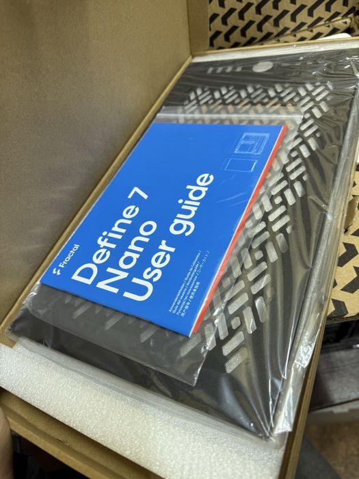 Obudowa do komputera Fractal Design Define 7 Nano czarna szkło-alu.