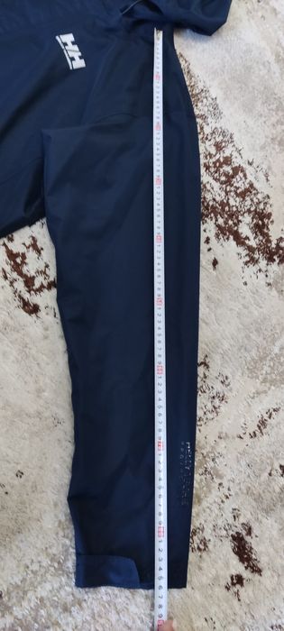 Оригінальна вітрівка Helly Hansen