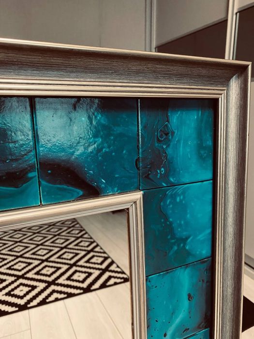 Дзеркало ручної роботи