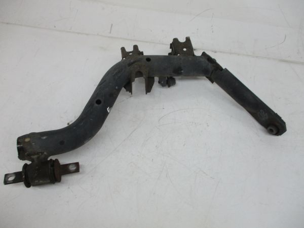 Braço de suspensão trás esquerdo HONDA Civic VII Coupé (EM2_)