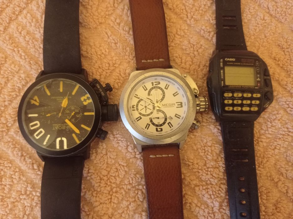 Часы  мужские...