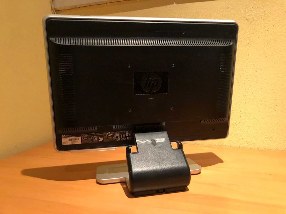 HP Pavilion w1907v Monitor (19 inches)64286333194625122