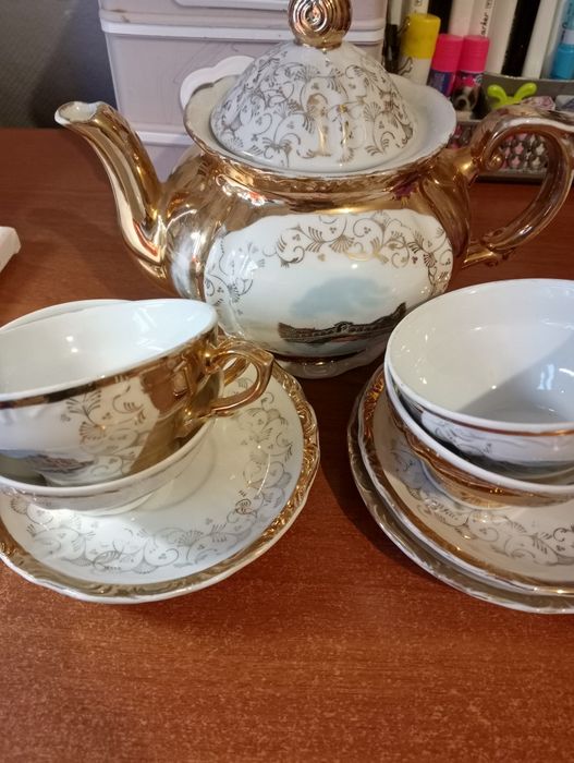 Продам чайний набір