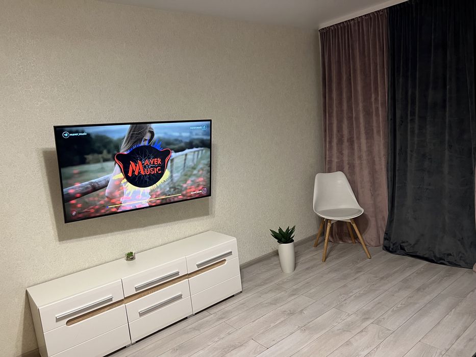 Подобово квартира центр від власника. Яровиця,документи 3гр. Погодинно