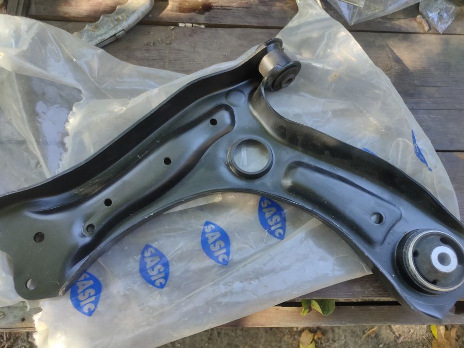 Рычаг подвески на машину