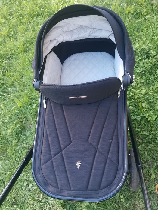 Wózek dziecięcy, zestaw Venicci Tinum Upline Black