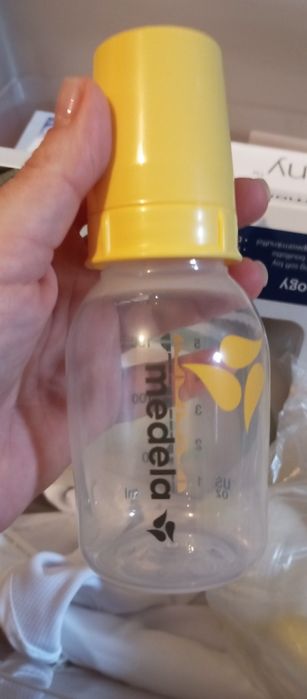 3 Biberões Medela