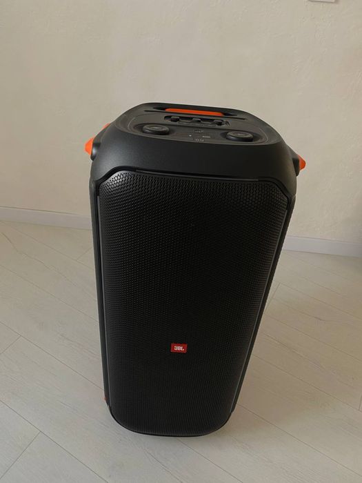 JBL Partybox 710 колонка + сумка