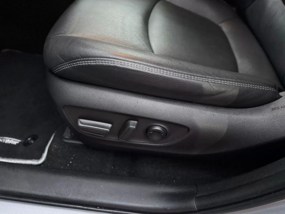 Toyota RAV4 2.5 HDF Exclusive