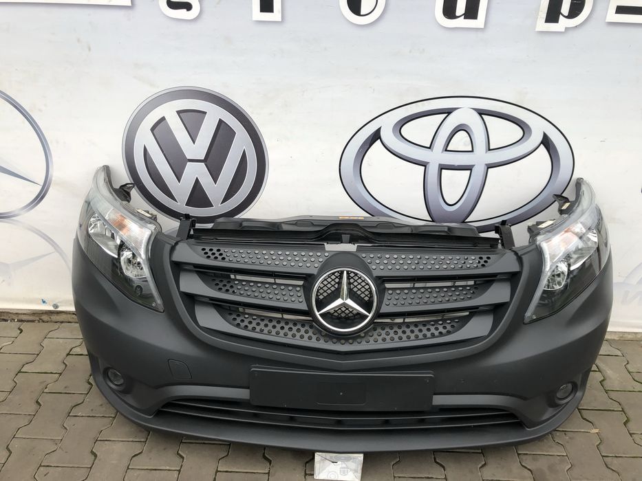 Бампер усилитель  (фара) вито віто Mercedes Vito w447 Metris EVito