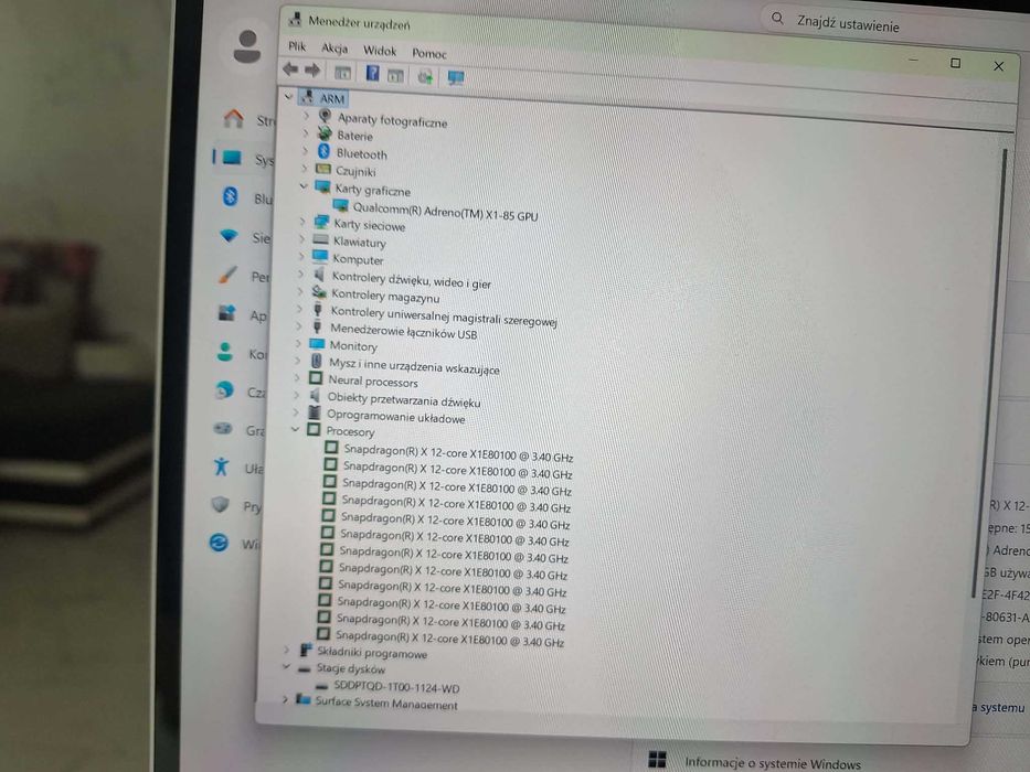 Laptop Microsoft Surface 2037, snapdragon, 16GB, SSD 1TB, 2K, dotyk, nowy