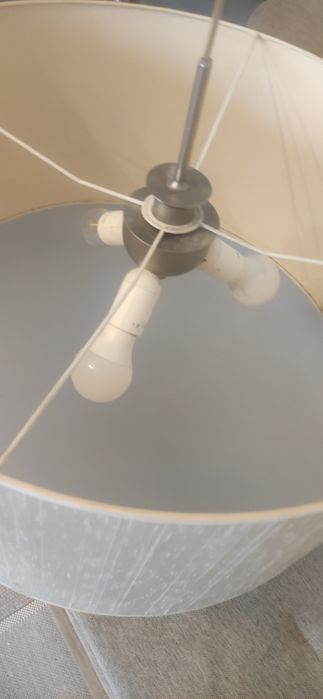 Lampa wisząca piekna