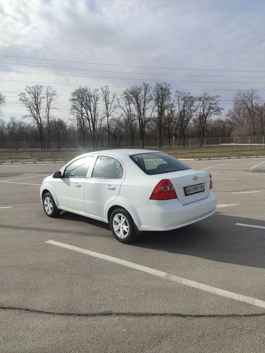 Chevrolet aveo (vida) 2013г.в