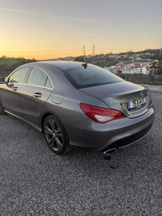 Mercedes-Benz CLA180d