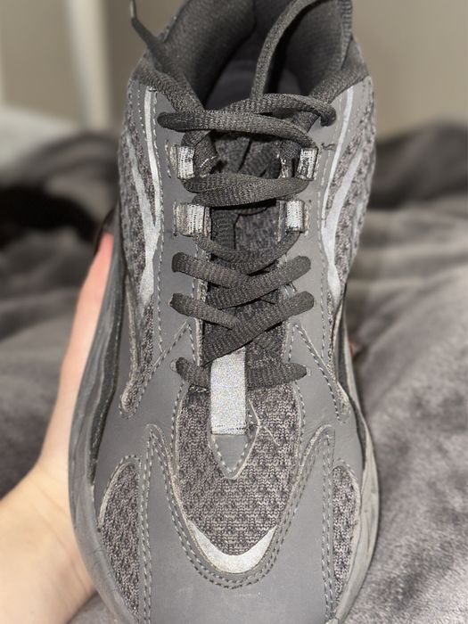 Adidas Yeezy Boost 700 v2 Static