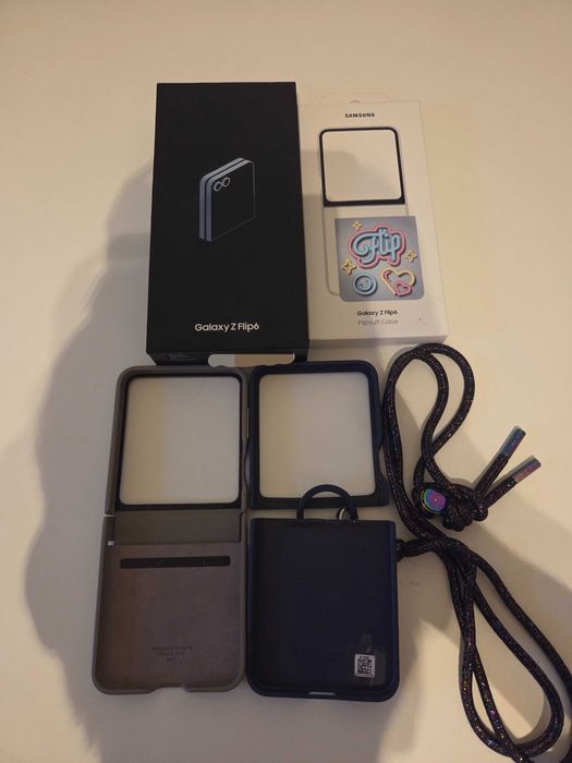 Samsung Galaxy Z Flip6 12GB/512GB Niebieski komplet + etui